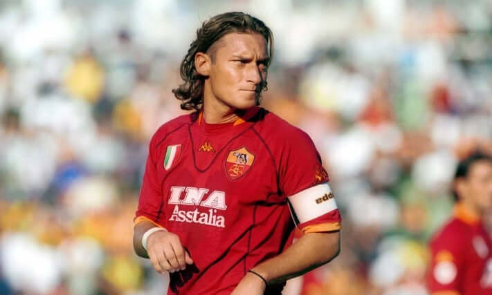 AS Roma offers Totti jersey