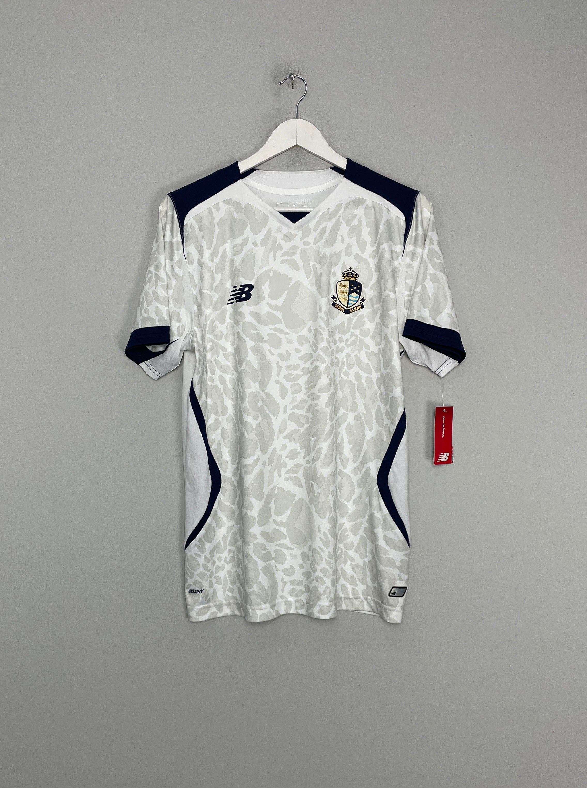 Seoul E-Land FC away jersey made by New Balance