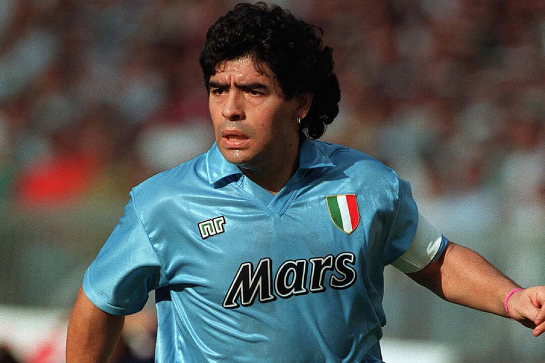 Valuable shirts-1080-x-720-napoli-maradona-footballshirt