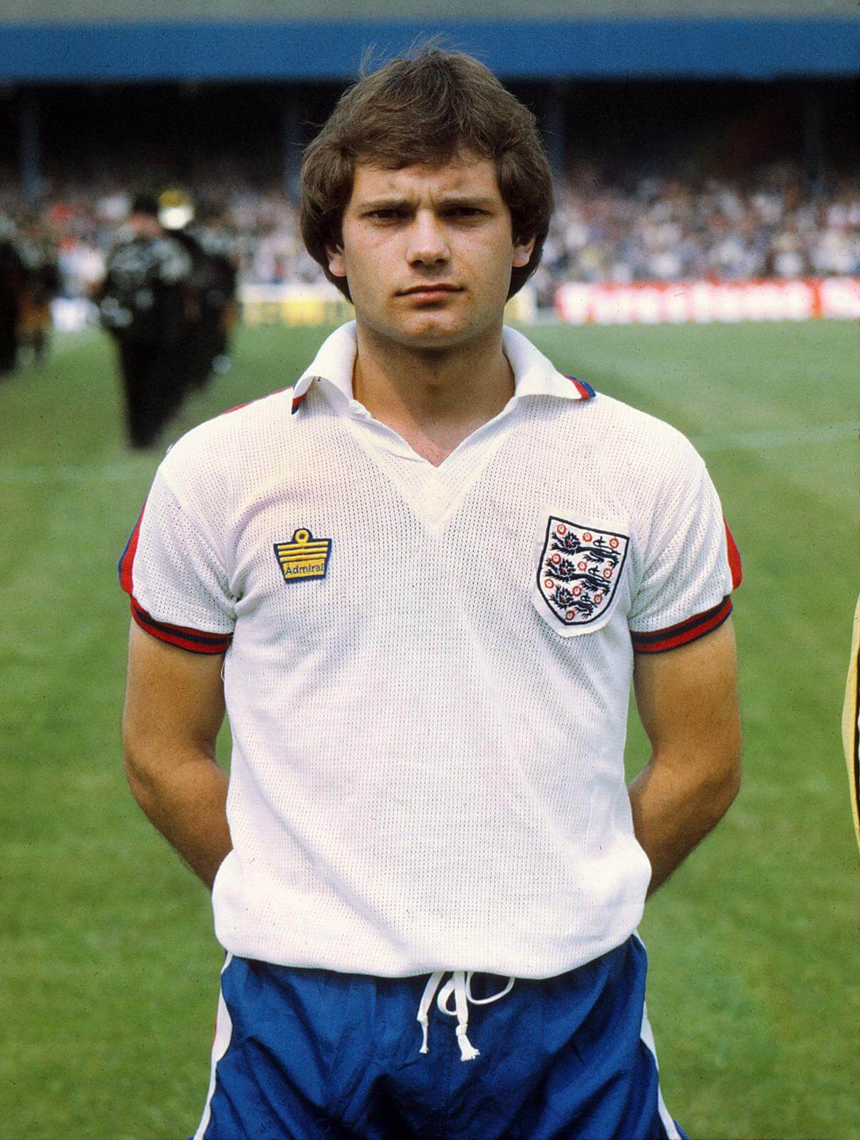 A CAREER IN KITS: RAY WILKINS FOOTBALL SHIRTS