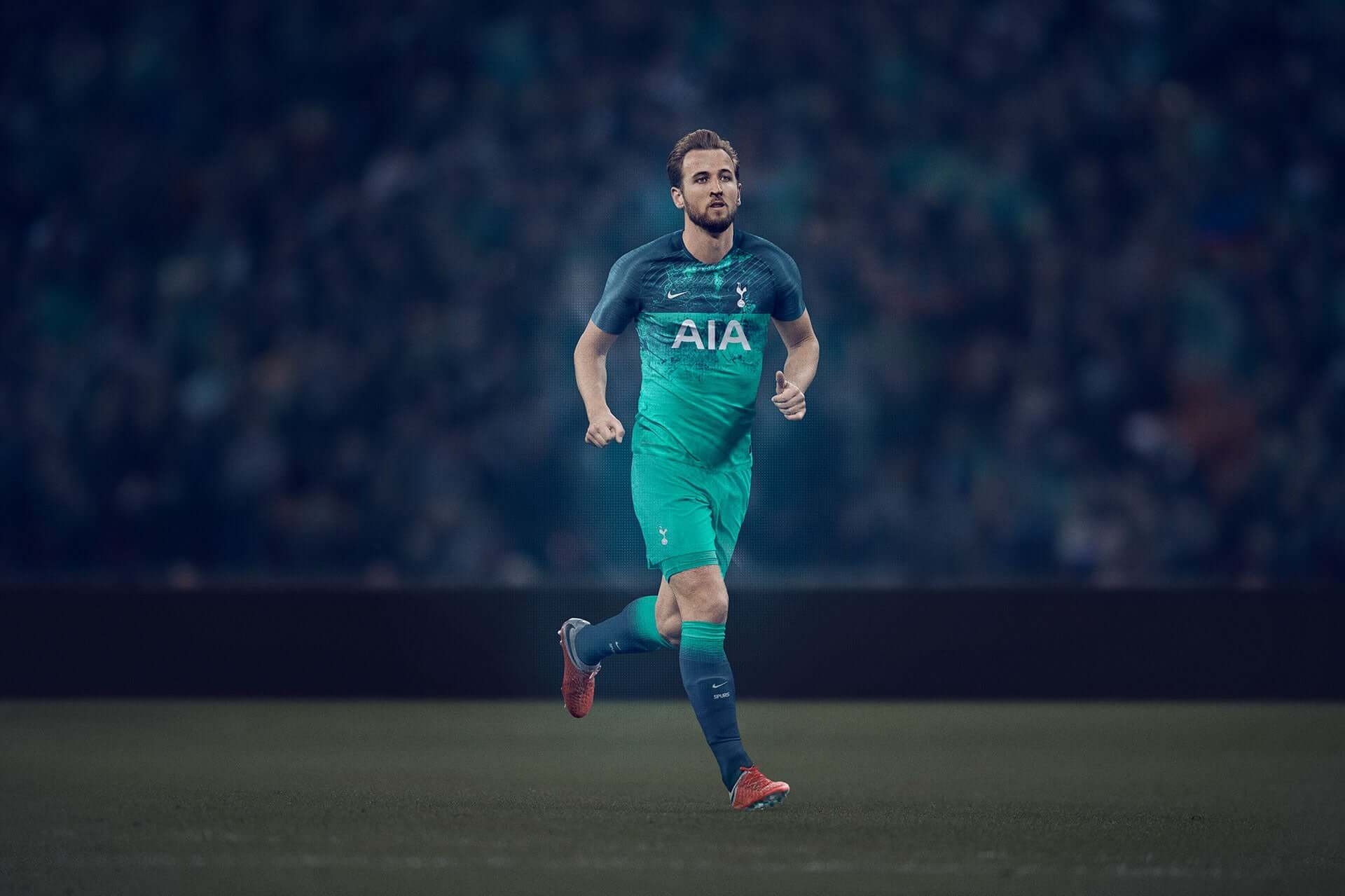 TOTTENHAM HOTSPUR UNVEILS NEW 2018/19 THIRD KIT