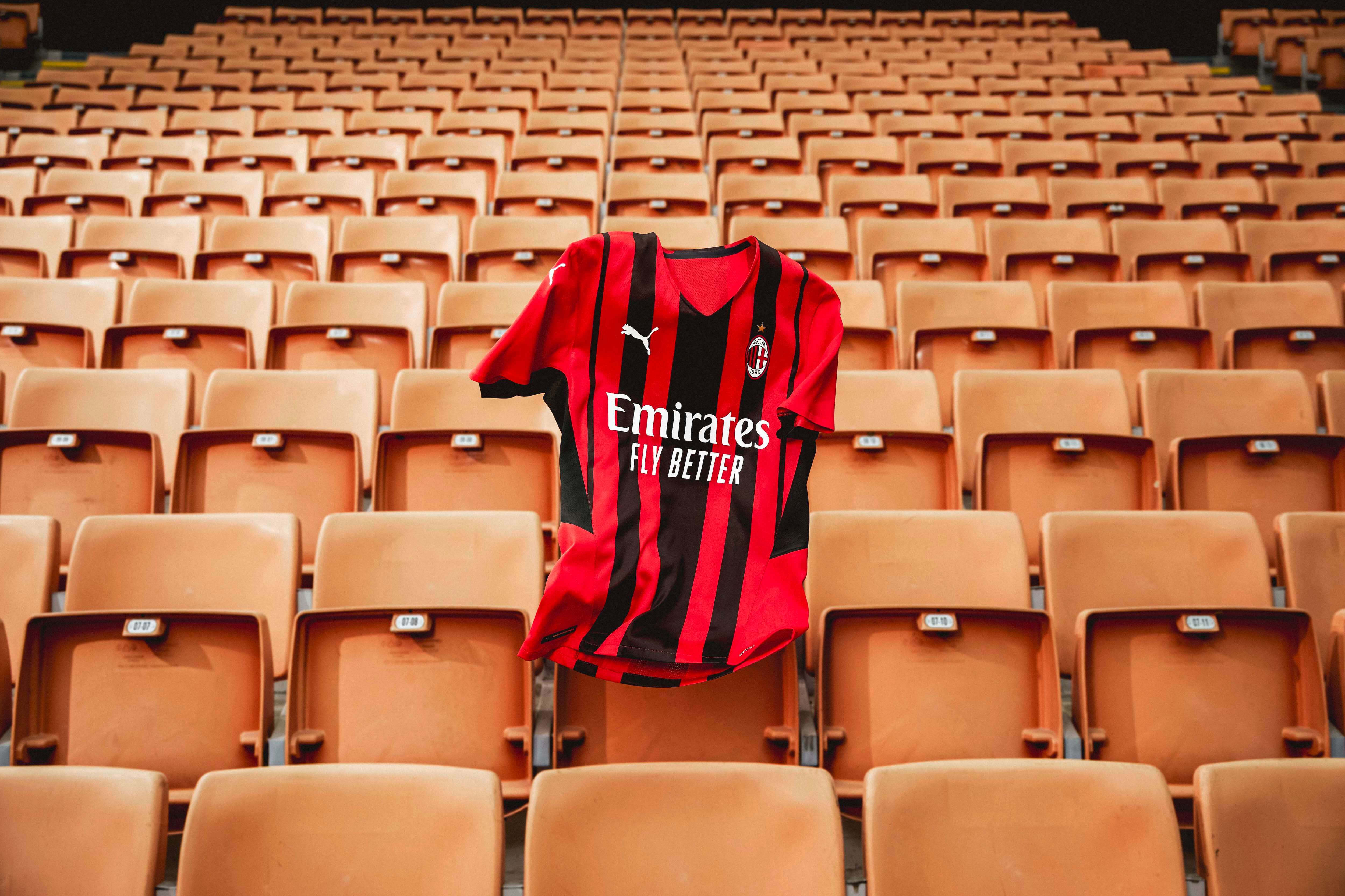 AC MILAN & PUMA UNVEIL NEW HOME KIT CELEBRATING MODERN MILAN