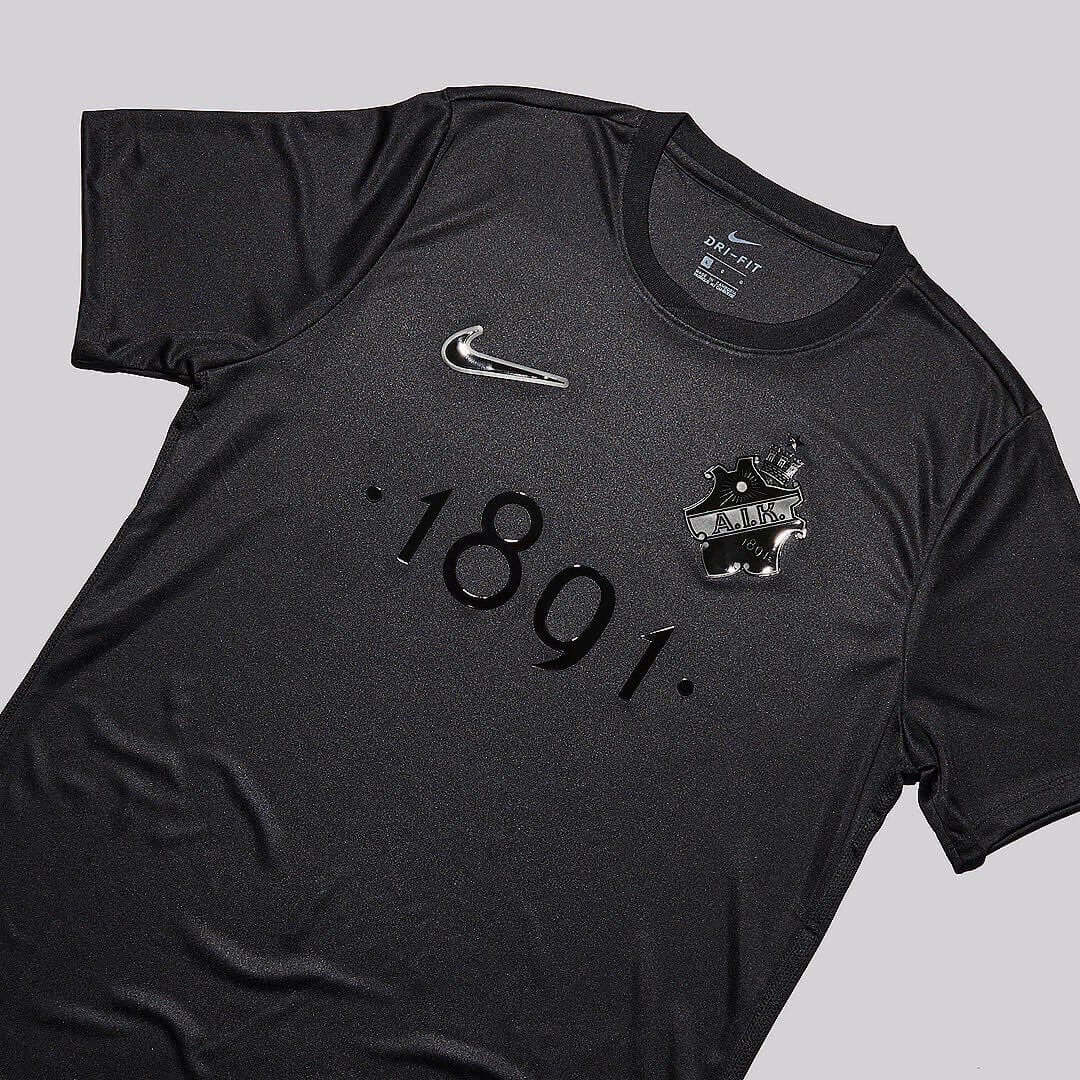 Rare AIK Blackout Football Shirt Nike | Classic Football Shirts, Vintage Football Shirts & Retro Football Shirts available at Cult Kits.