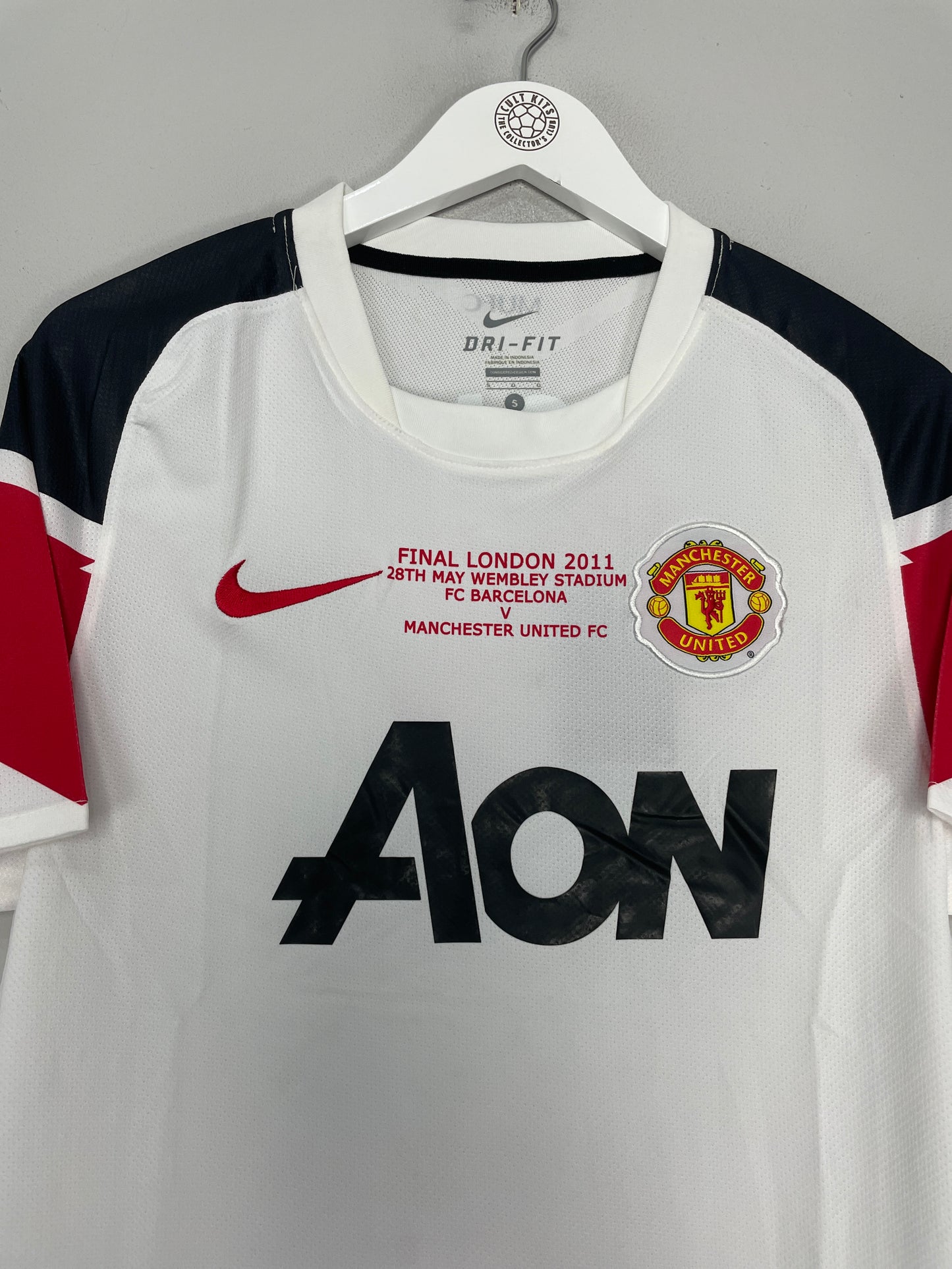 2011/12 MANCHESTER UNITED ROONEY #10 AWAY SHIRT (S) NIKE