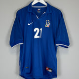 1997/98 ITALY VIERI #21 HOME SHIRT (L) NIKE