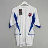 Image of the Slovakia shirt from the 2002/04 season