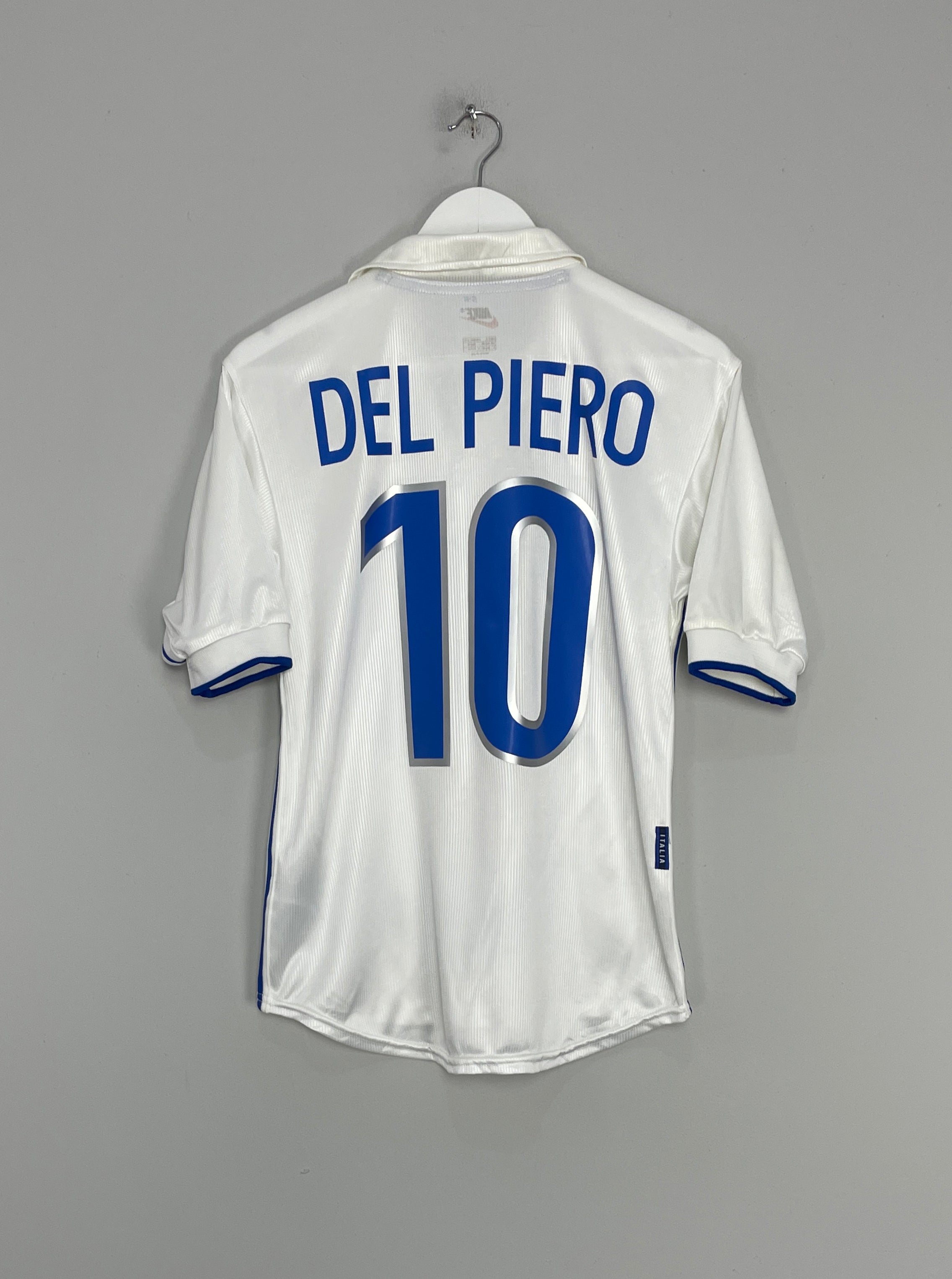 Image of the Italy Del Piero shirt from the 1998/99 season