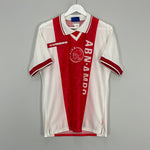 Image of the Ajax shirt from the 1998/99 season