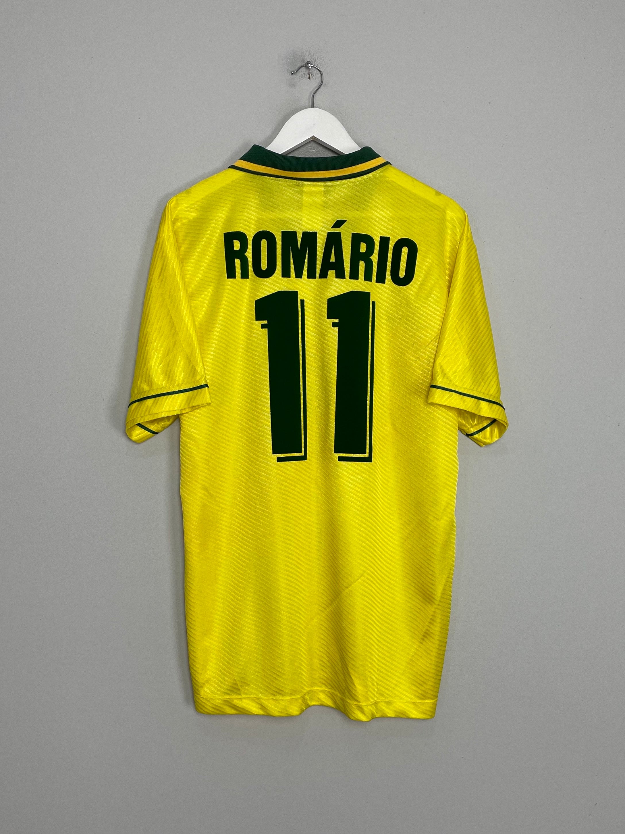 1994/96 BRAZIL ROMARIO #11 HOME SHIRT (L) UMBRO