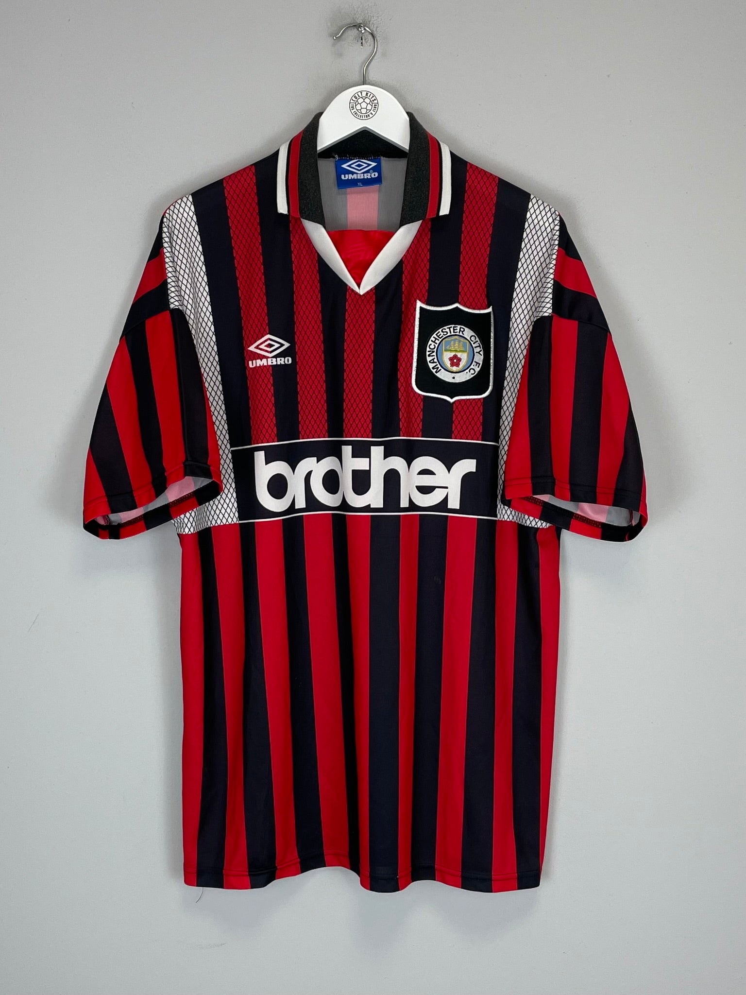 1994/96 MANCHESTER CITY AWAY SHIRT (XL) UMBRO