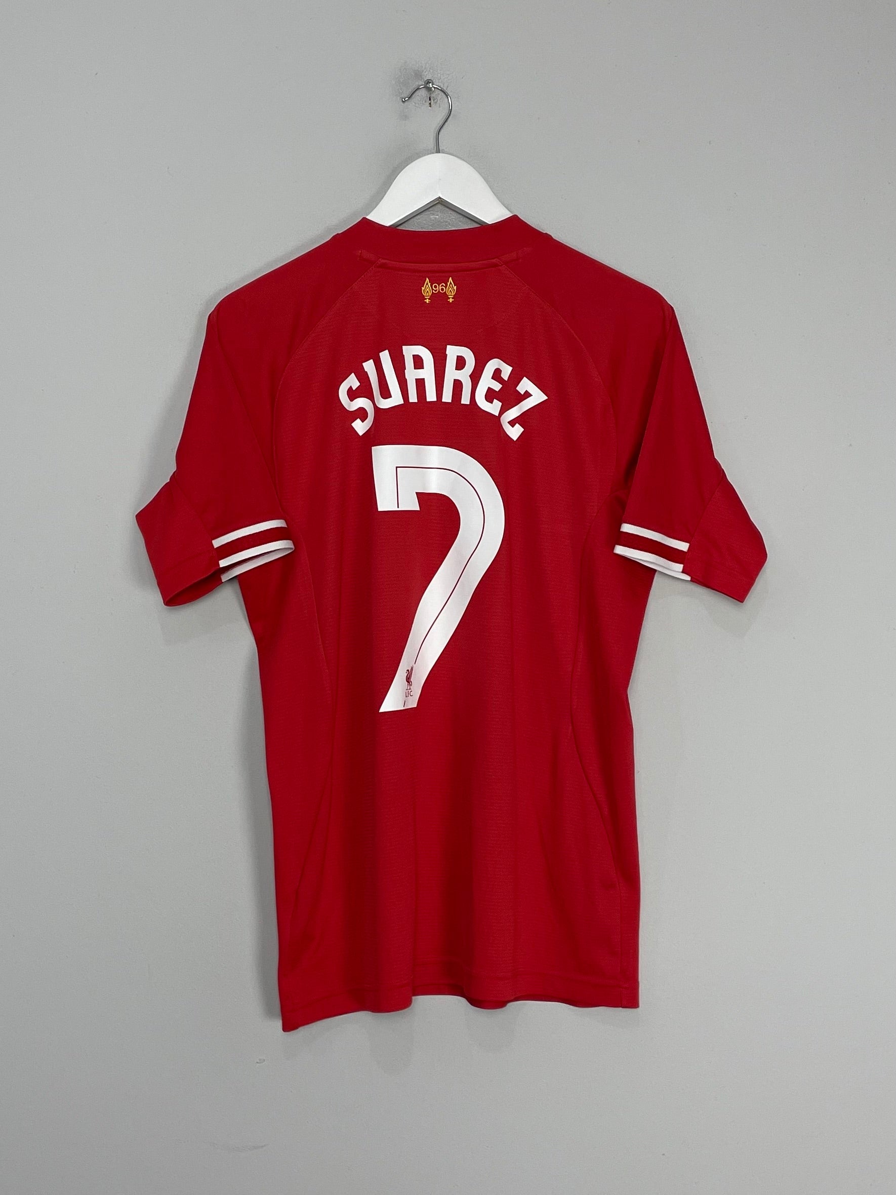 2013/14 LIVERPOOL SUAREZ #7 HOME SHIRT (M) WARRIOR