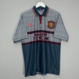 1995/96 MANCHESTER UNITED KEANE #16 AWAY SHIRT (L) UMBRO