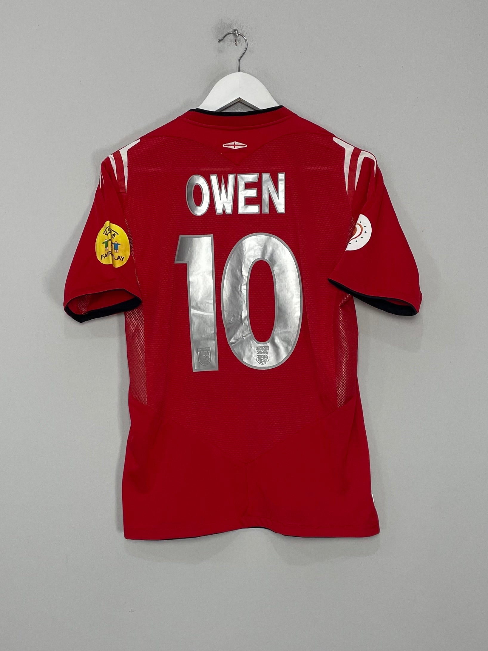 2004/06 ENGLAND OWEN #10 AWAY SHIRT (S) UMBRO