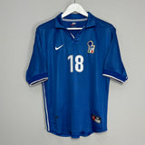 1997/98 ITALY BAGGIO #18 HOME SHIRT (M) NIKE