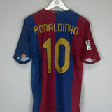 2006/07 BARCELONA RONALDINHO #10 HOME SHIRT (M) NIKE