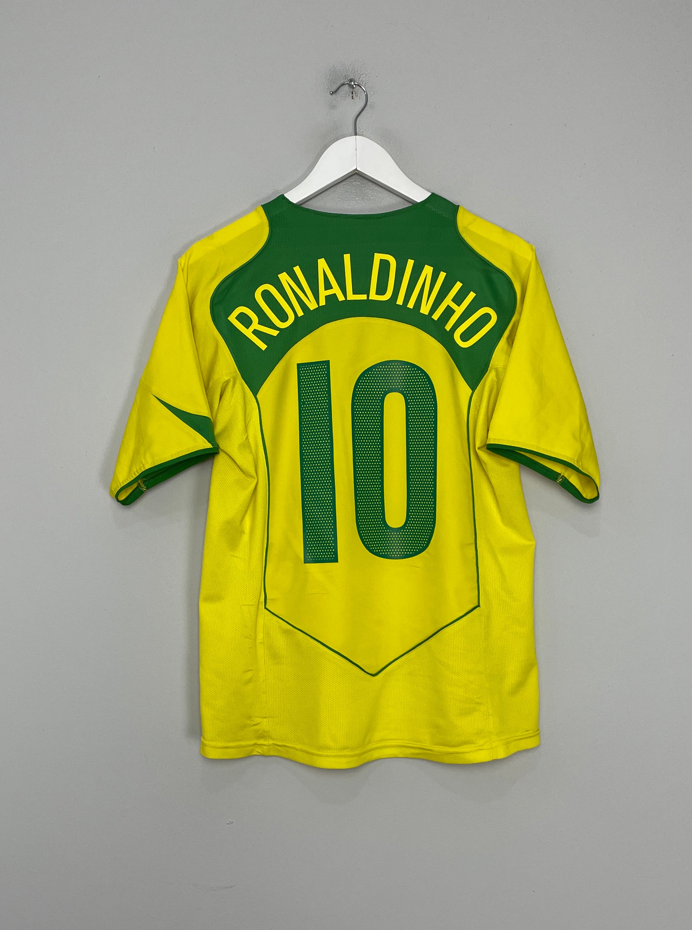 2004/06 BRAZIL RONALDINHO #10 HOME SHIRT (S) NIKE