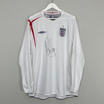 Image of the England signed Crouch shirt from the 2005/07 season