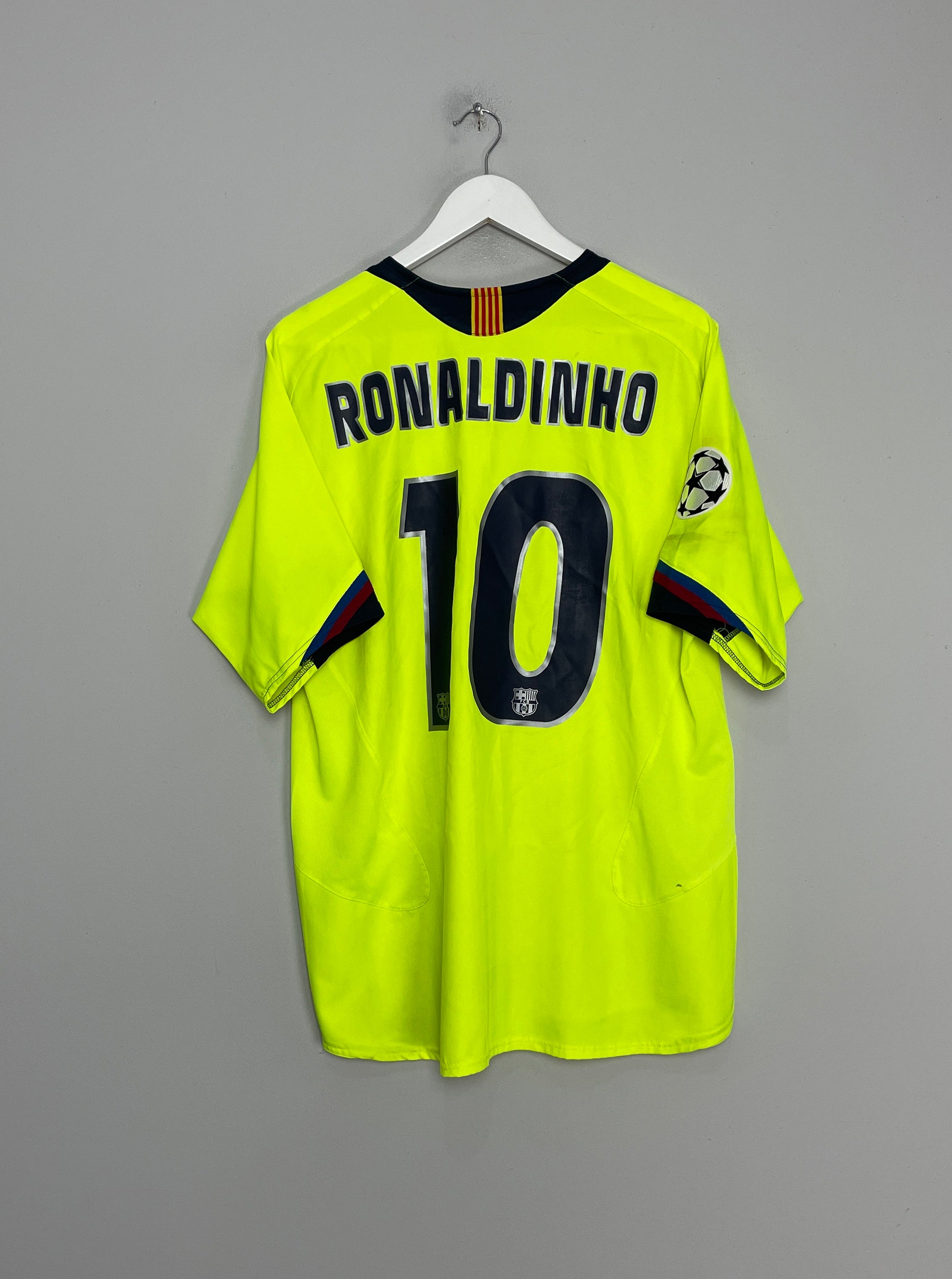 2005/06 BARCELONA RONALDINHO #10 AWAY SHIRT (L) NIKE