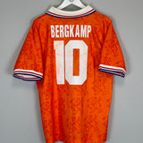 1994 NETHERLANDS BERGKAMP #10 HOME SHIRT (L) LOTTO