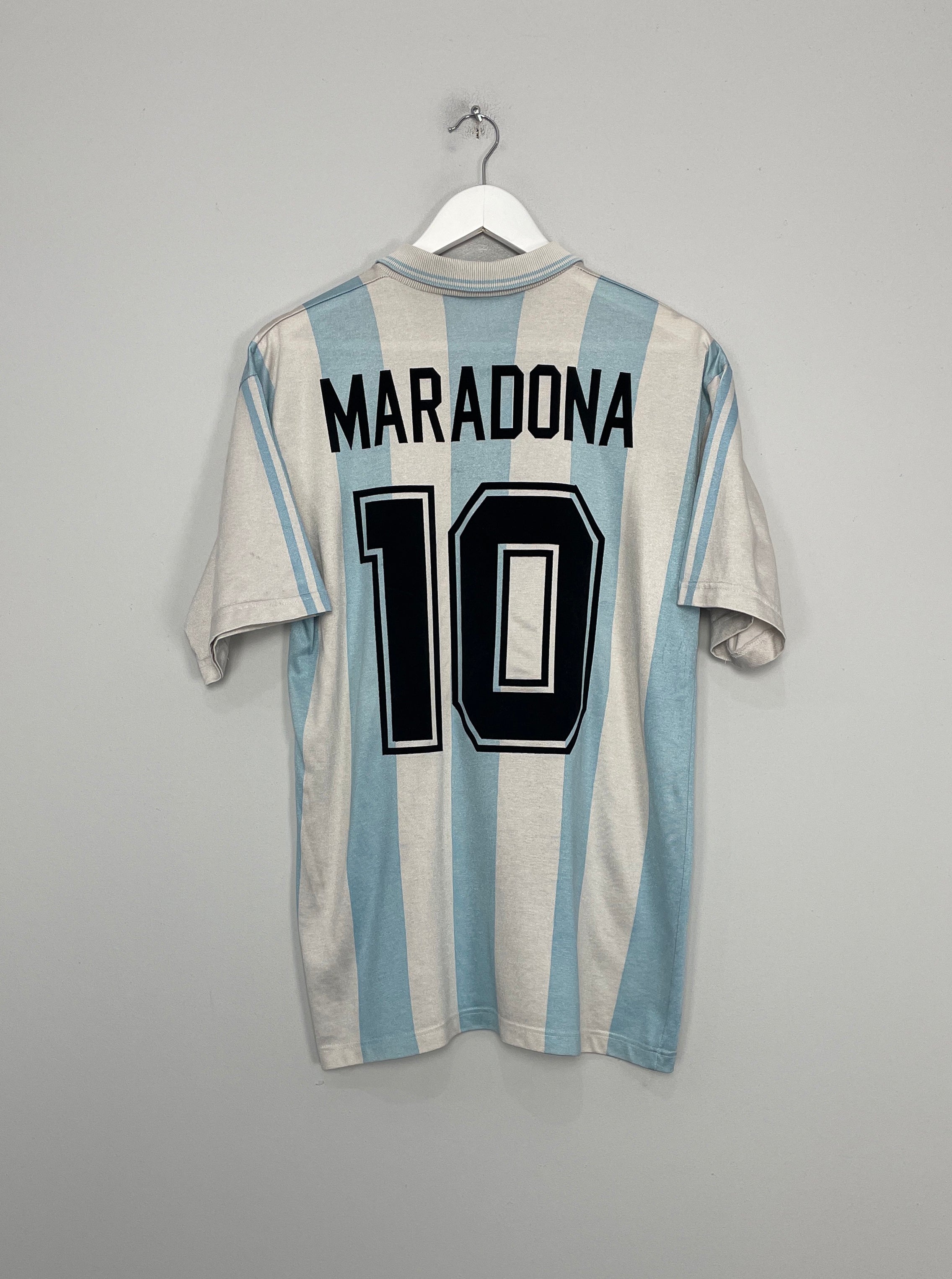 Image of the Argentina Maradona shirt from the 1994/96 season