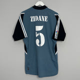 Image of the Real Madrid Zidane shirt from the 2001/02 season