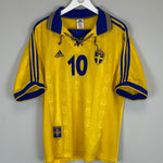 1998/99 SWEDEN #10 HOME SHIRT (L) ADIDAS