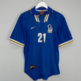 1996/97 ITALY ZOLA #21 HOME SHIRT (M) NIKE