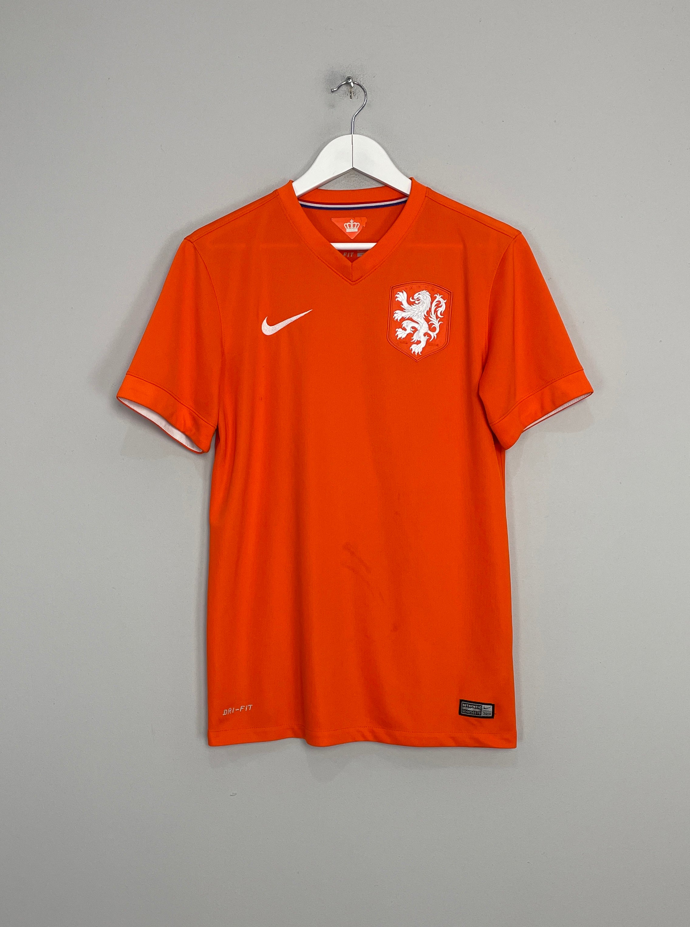 Image of the Netherlands shirt from the 2014/15 season