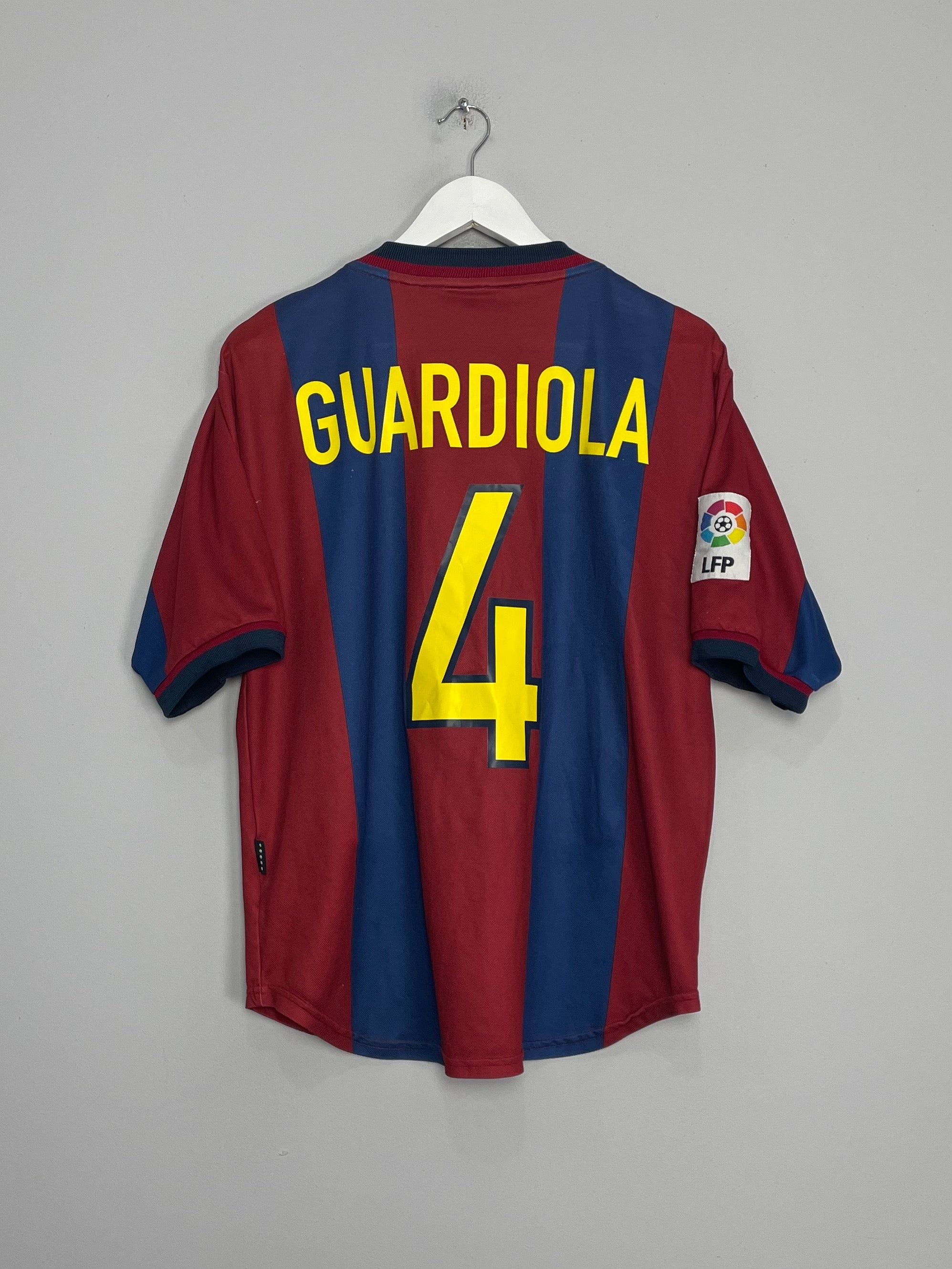 1998/00 BARCELONA GUARDIOLA #4 HOME SHIRT (M) NIKE