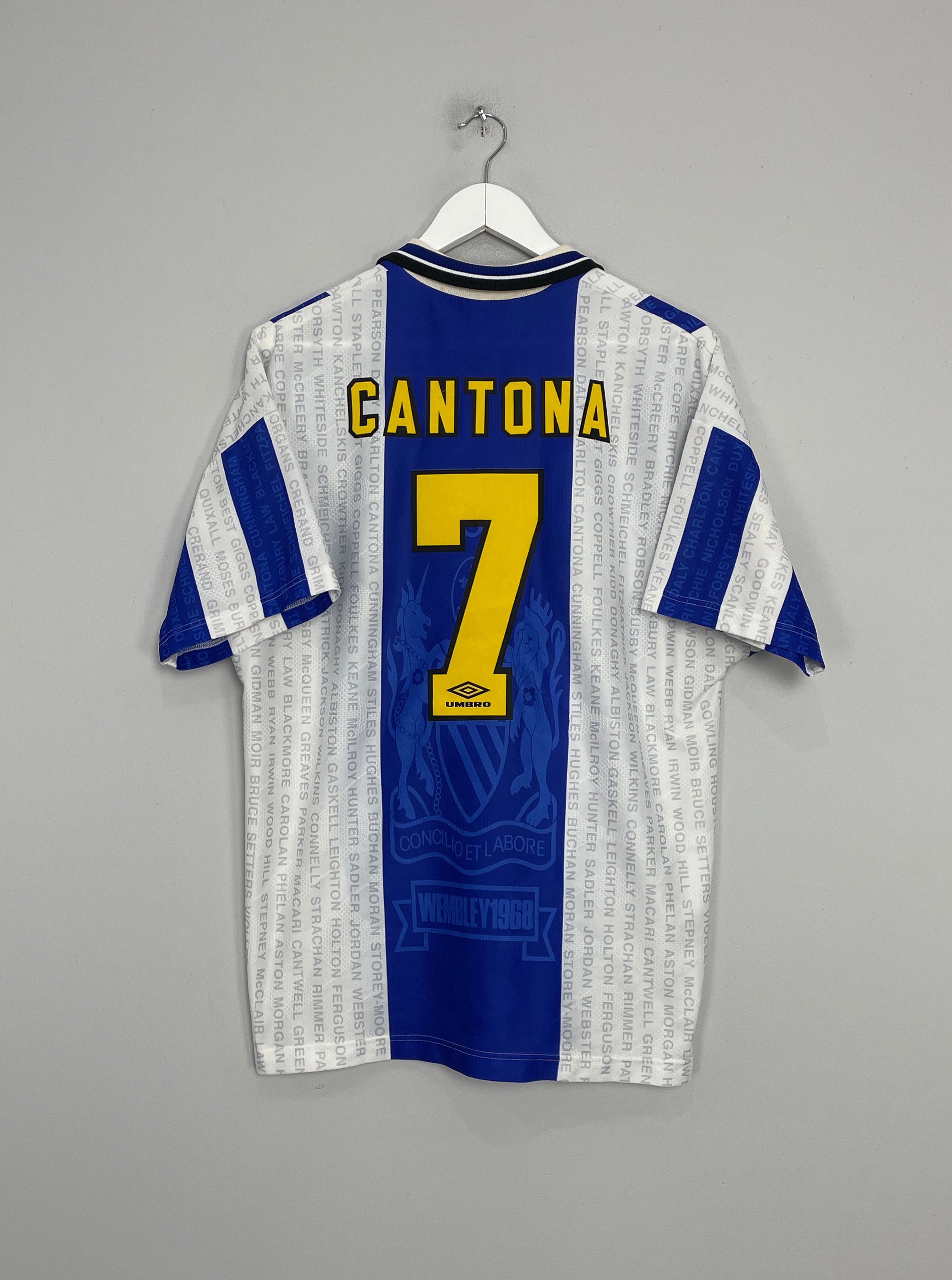 Image of the Manchester United Cantona shirt from the 1994/96 season