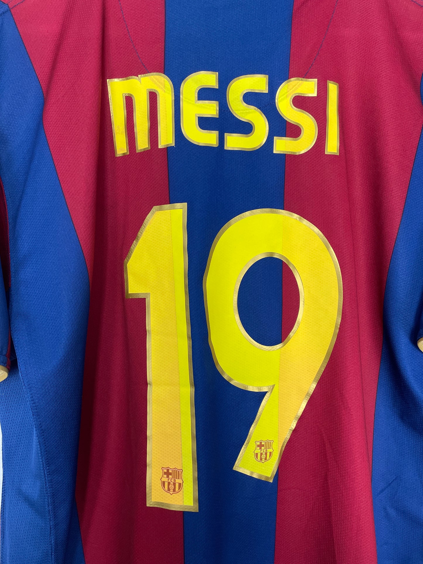 2007/08 BARCELONA MESSI #19 HOME SHIRT (XL) NIKE