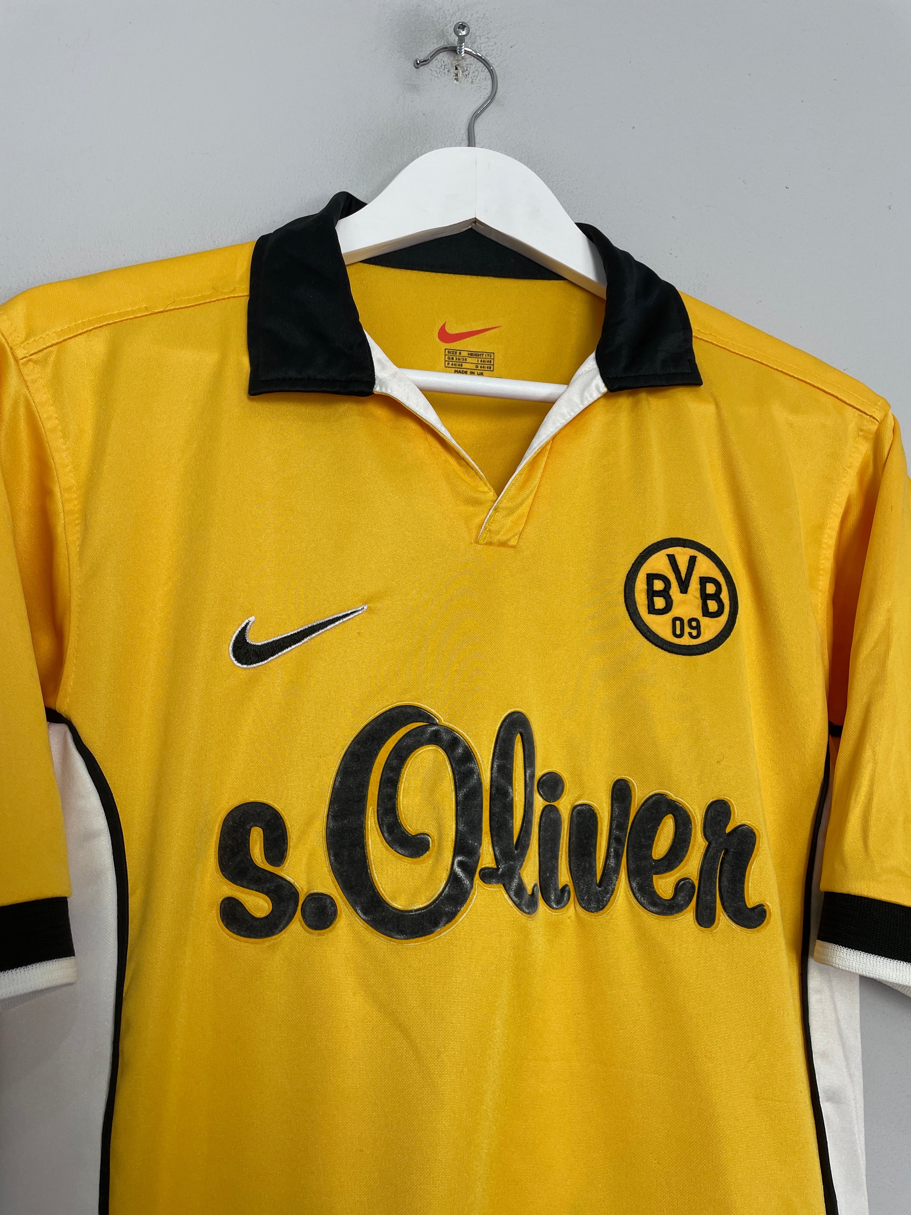 Nike clearance dortmund kit