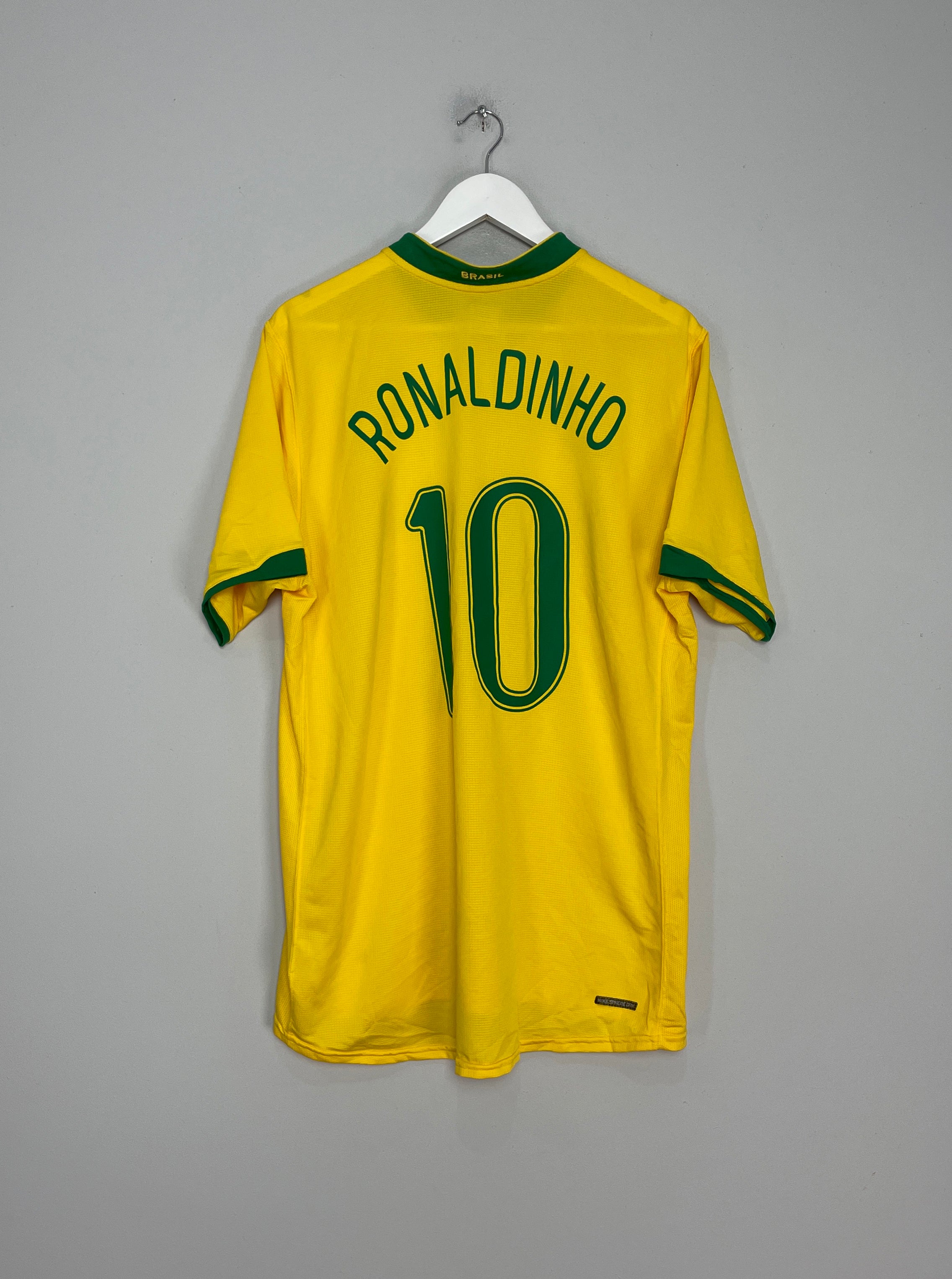 2006/08 BRAZIL RONALDINHO #10 HOME SHIRT (XL) NIKE