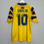 1997 SWEDEN DAHLIN #10 HOME SHIRT (M) ADIDAS