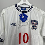 1999/00 ENGLAND OWEN #10 *SIGNED* BNWT HOME SHIRT (M) UMBRO