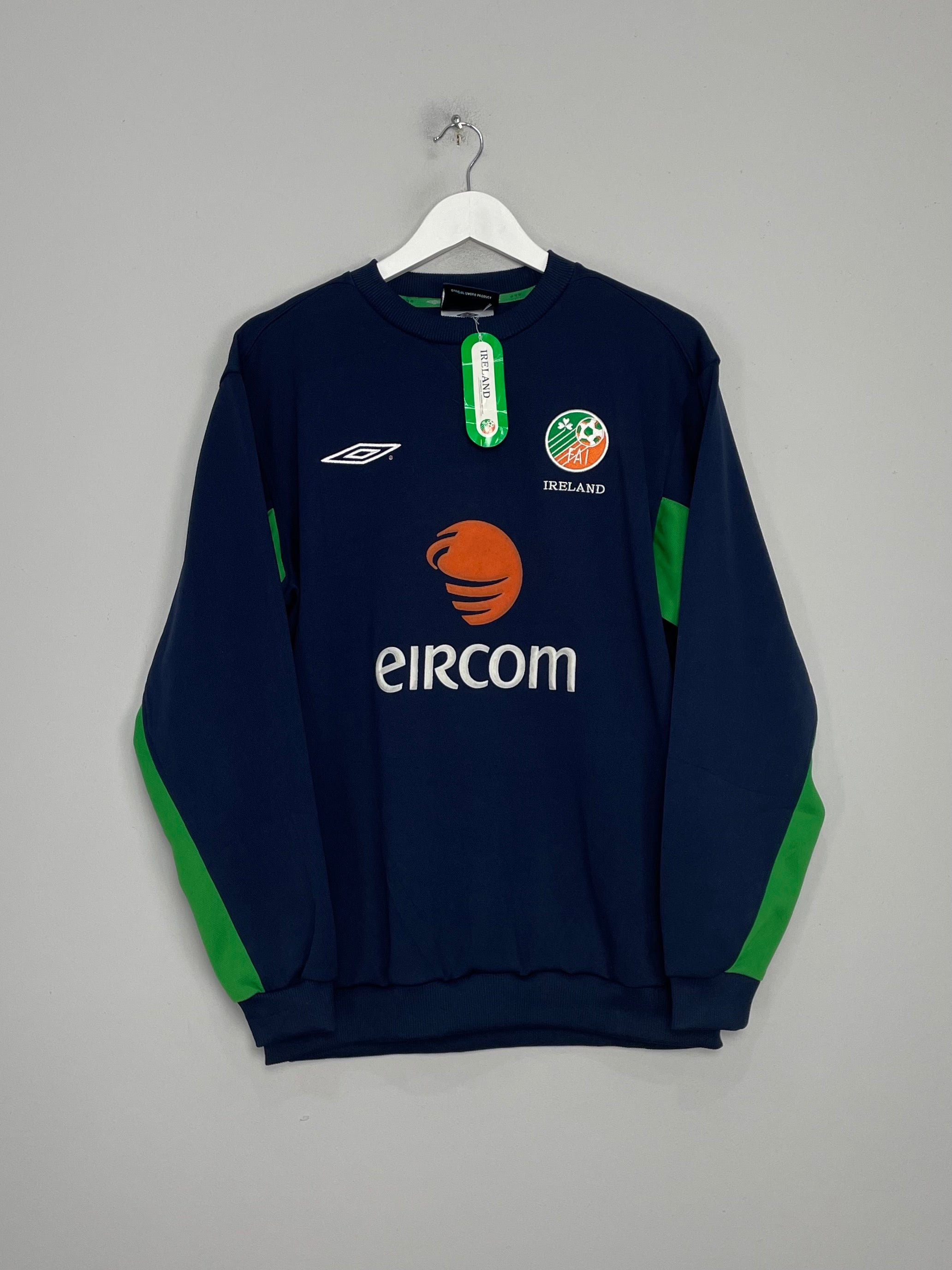 2001/03 IRELAND *BNWT* DRILL TOP (M) UMBRO