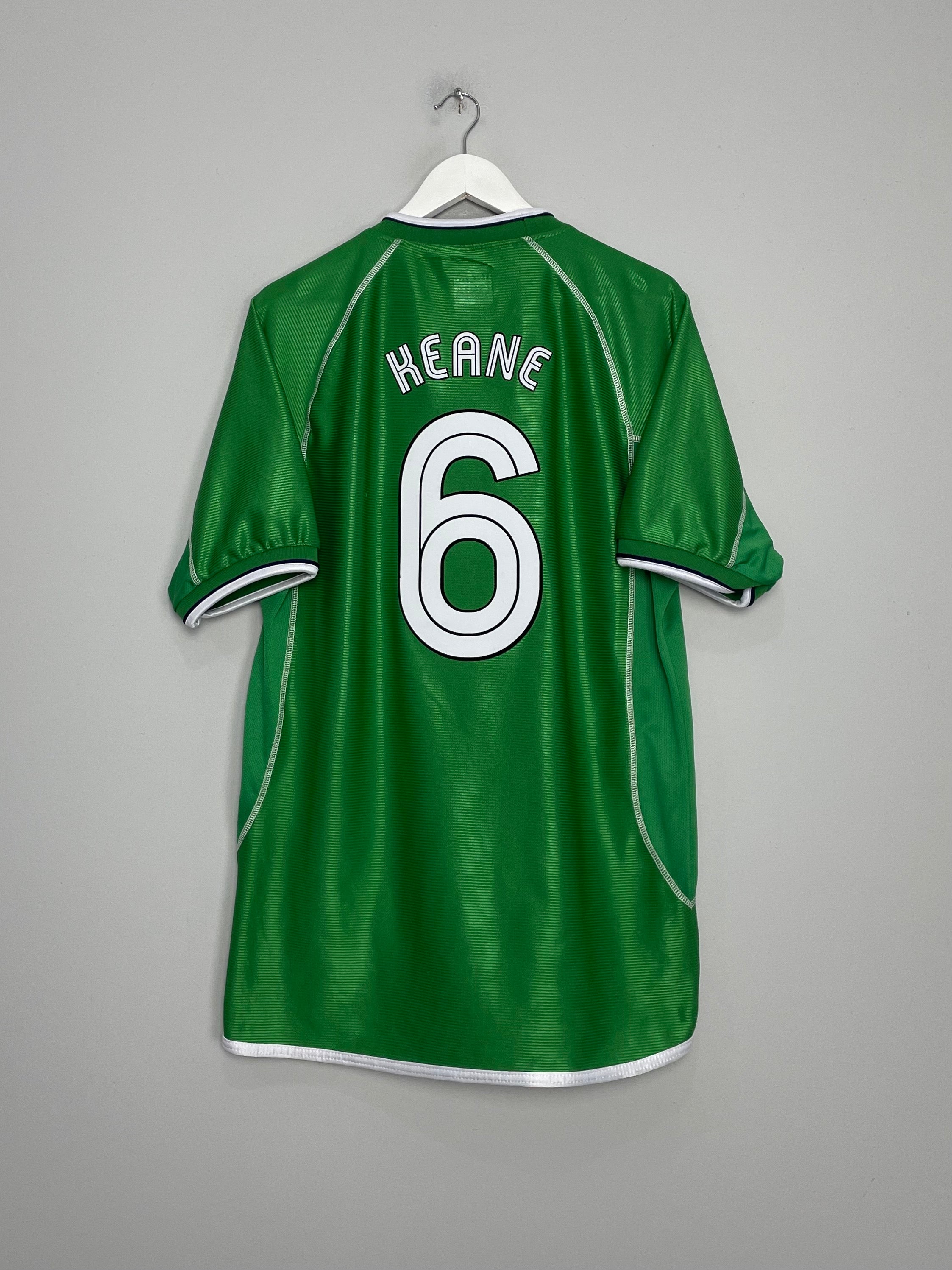 2001/03 IRELAND KEANE #6 HOME SHIRT (L) UMBRO