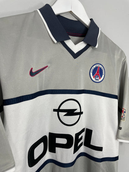 CULT KITS - 2005/06 PSG L/S AWAY SHIRT (XL) NIKE – Cult Kits