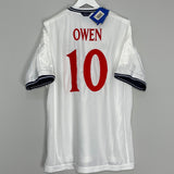 1999/01 ENGLAND OWEN #10 *SIGNED* BNWT HOME SHIRT (XXL) UMBRO