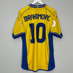 2003/04 SWEDEN IBRAHIMOVIC #10 HOME SHIRT (L) UMBRO