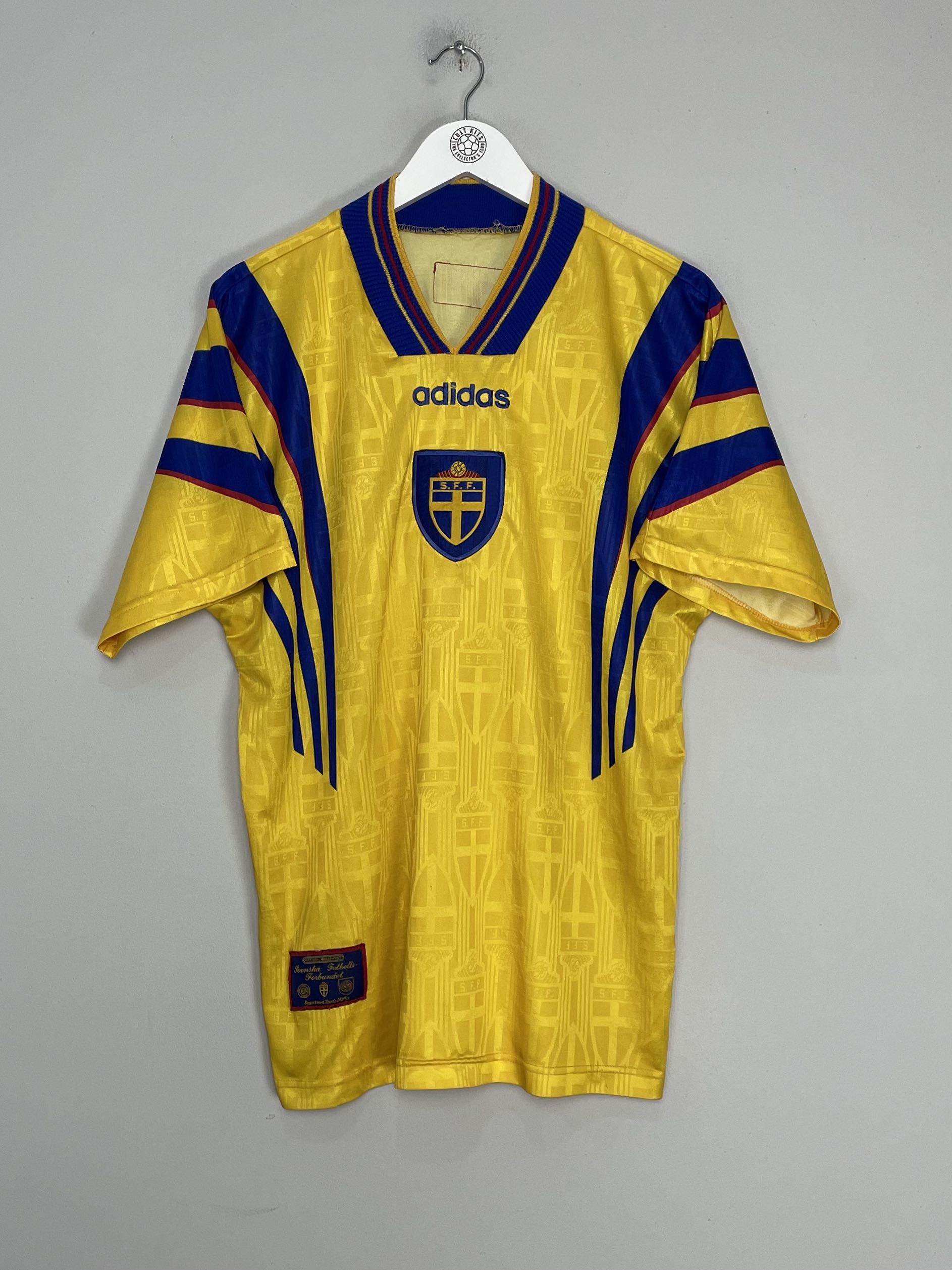 1996/98 SWEDEN HOME SHIRT (L) ADIDAS