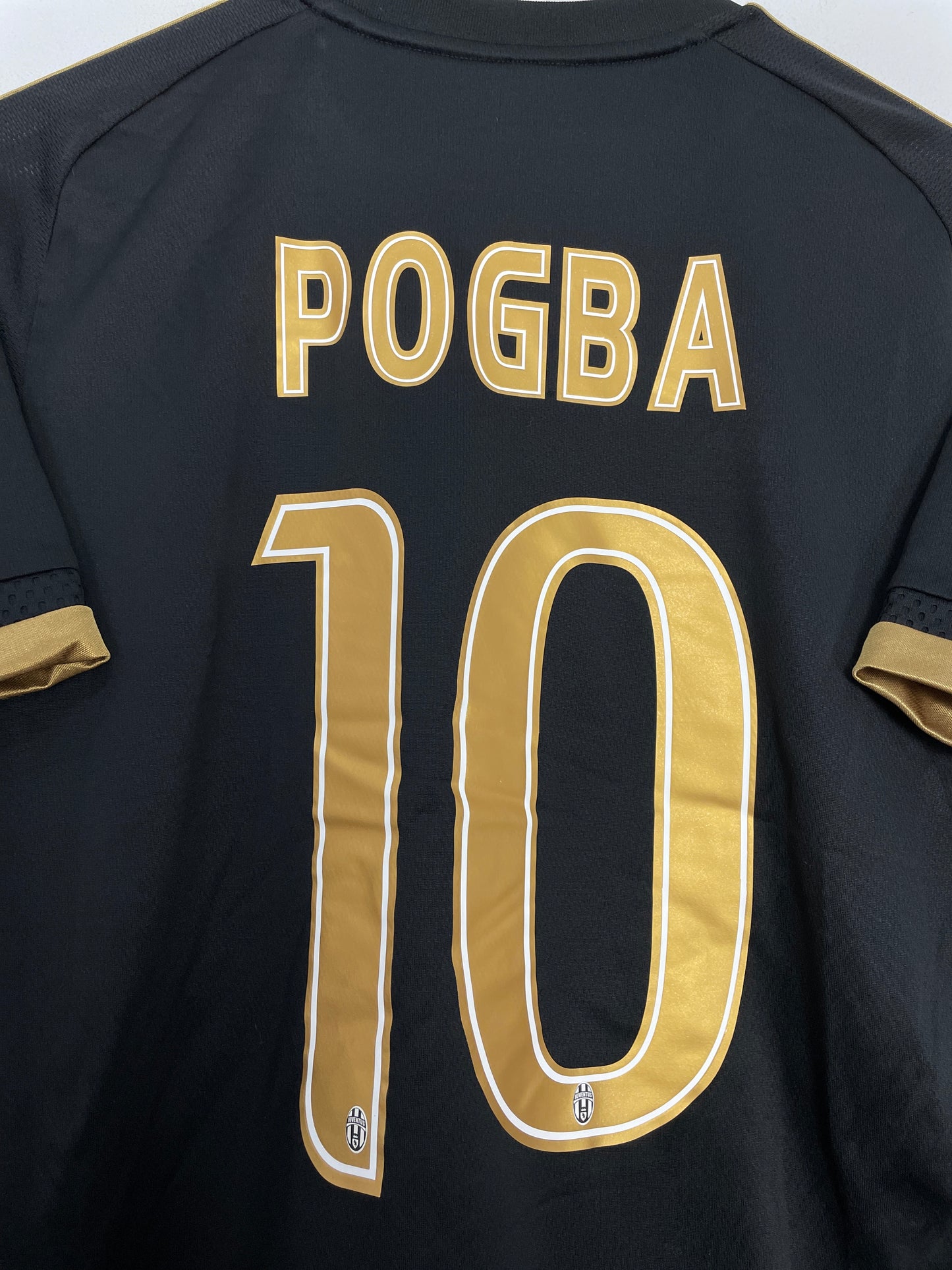 CULT KITS - 2015/16 JUVENTUS POGBA #10 THIRD SHIRT (M) ADIDAS – Cult Kits