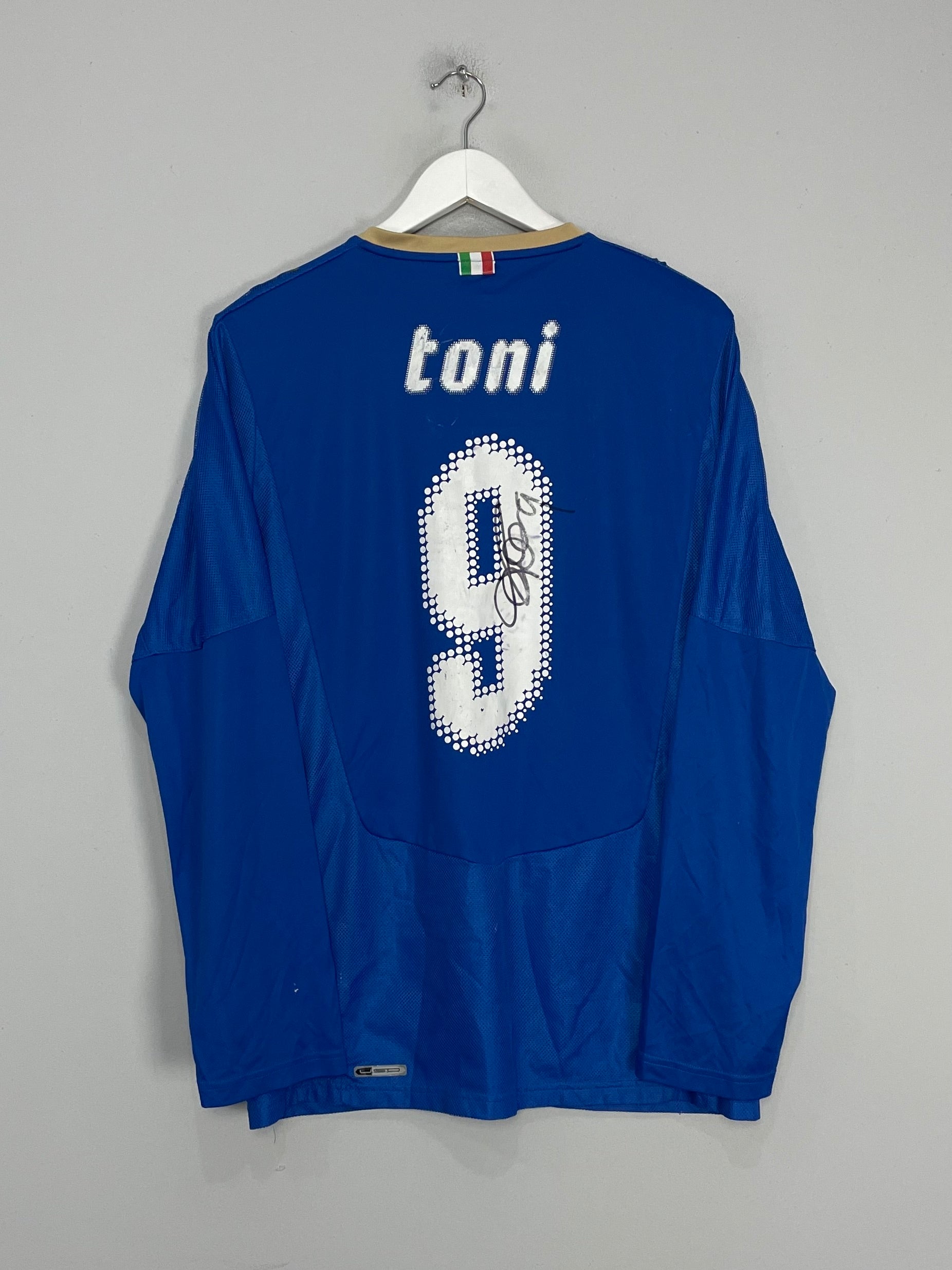 2007/08 ITALY TONI #9 *SIGNED* HOME SHIRT (L) PUMA