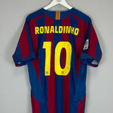 2005/06 BARCELONA RONALDINHO #10 HOME SHIRT (L) NIKE