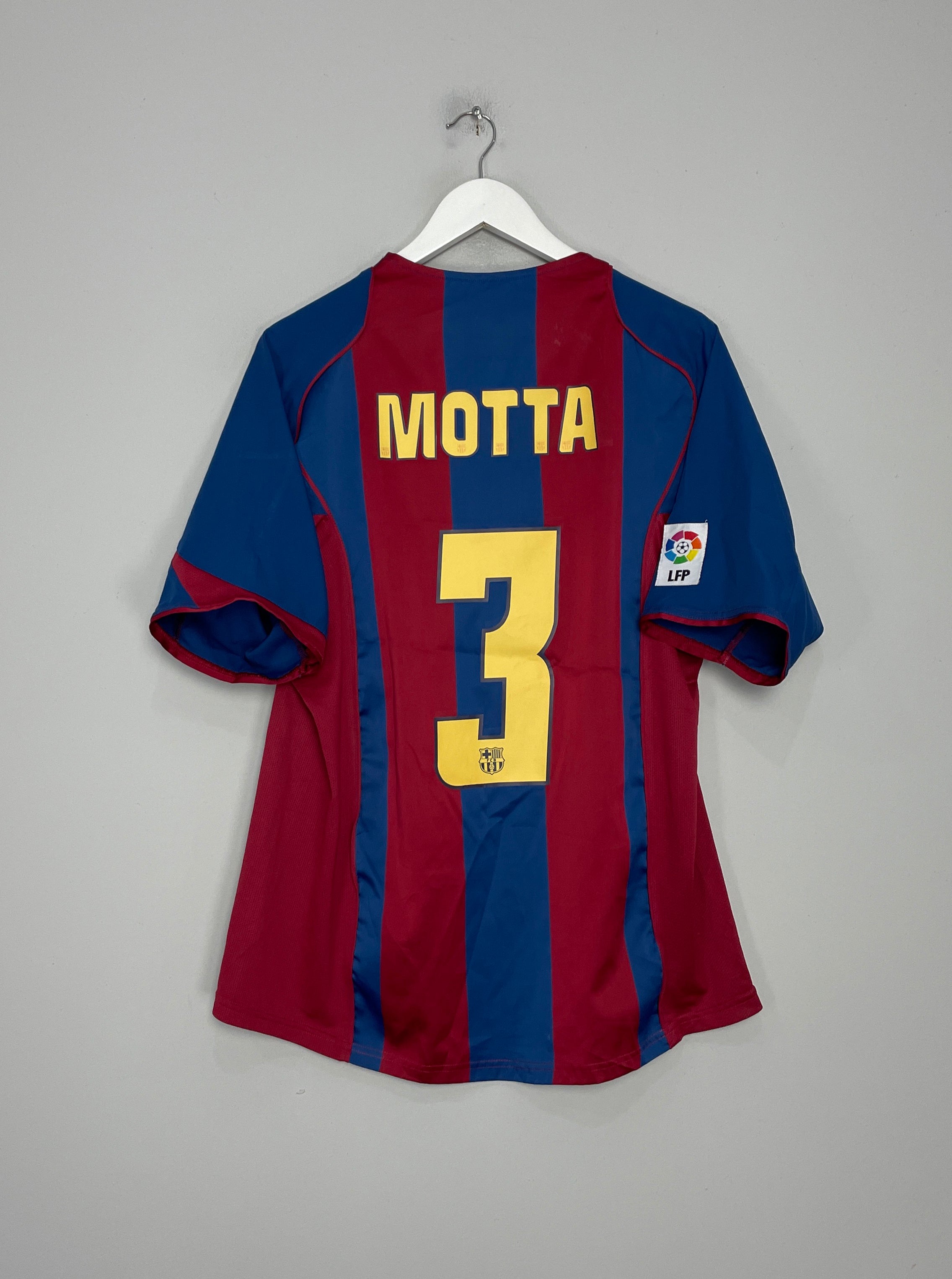 2004/05 BARCELONA MOTTA #3 HOME SHIRT (M) NIKE