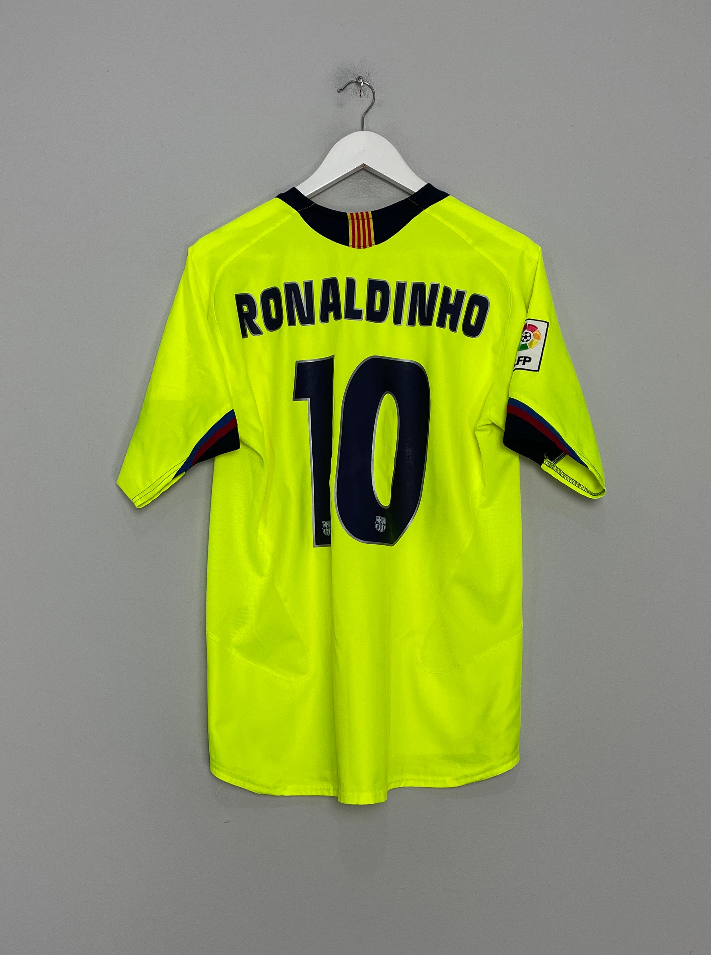 2006/07 BARCELONA RONALDINHO #10 THIRD SHIRT (M) NIKE