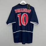 Image of the PSG Ronaldinho shirt from the 2002/04 season