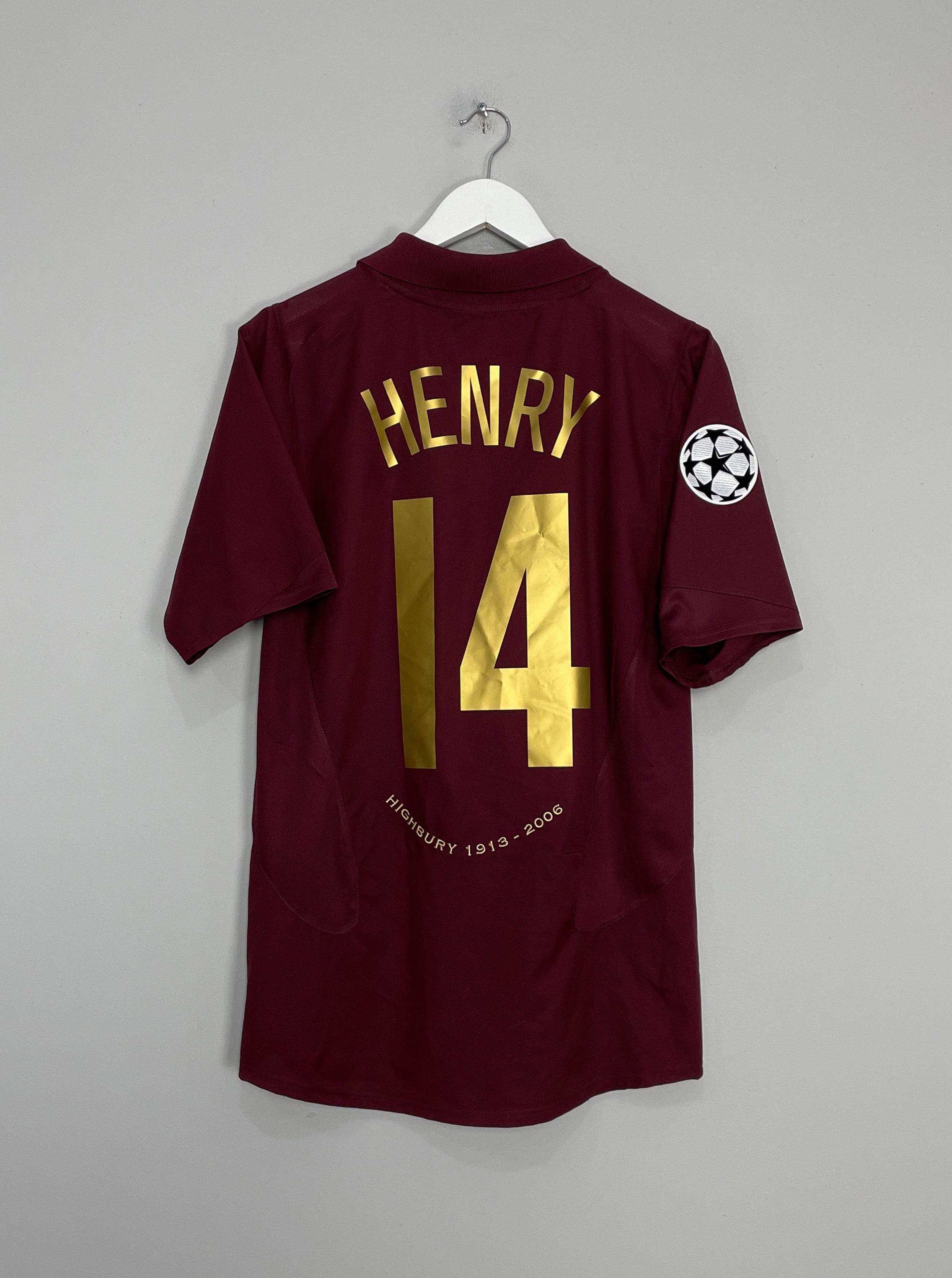 Image of the Arsenal Henry shirt from the 2005/06 season