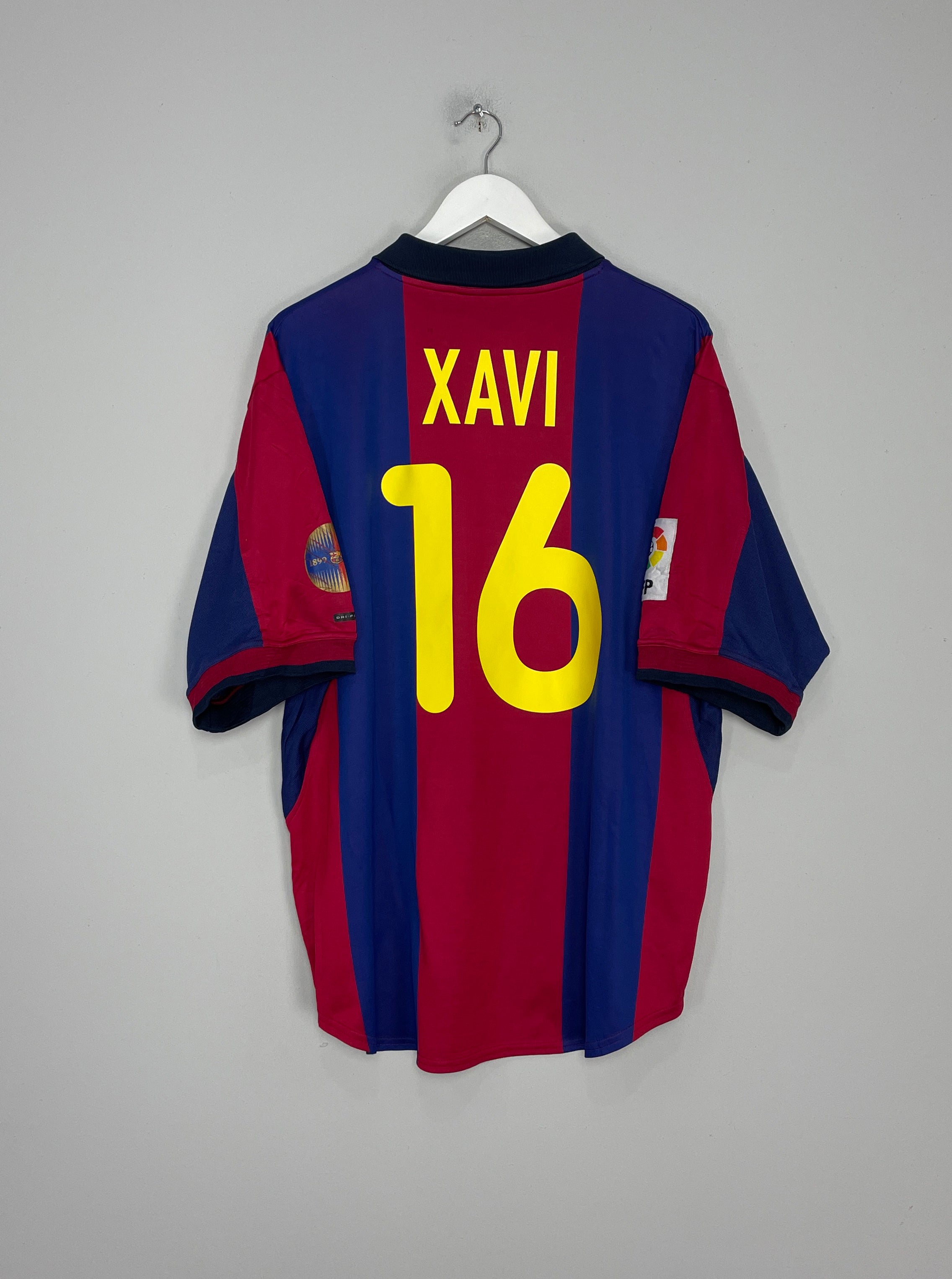 2000/01 BARCELONA XAVI #16 HOME SHIRT (XL) NIKE