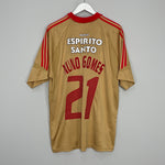 Image of the Benfica Nuno Gomes shirt from the 2004/05 season